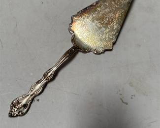 Ornate Silverplate Cake and Pie Server (2/2)