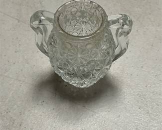 L.E. Smith Daisy & Button Urn Toothpick Holder (4/5)