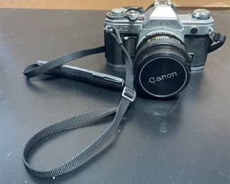 Canon AT-1 35mm SLR Camera with 50mm Lens and Flash (5/5)