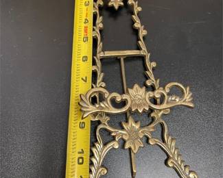 Ornate Brass-Tone Metal Tabletop Display Easel (5/5)