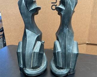 Pair of Universal Statuary Cubist Cat Figures (2/2)