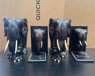 Carved Wood Elephant Figures and Bookends (2/4)
