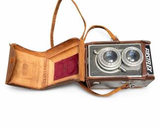 Tokiwa Seiki Firstflex TLR Camera with Leather Case
