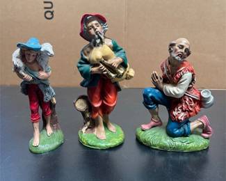 Italian Painted Nativity Figures with Shepherds (4/6)