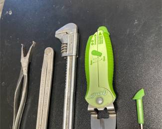 Diamond Adjustable Wrench & Assorted Hand Tools (3/3)
