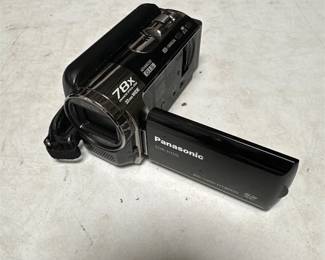 Panasonic SDR-H100 Camcorder with Lowepro Case and Manual