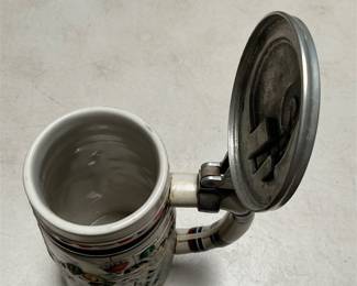 1983 Avon Great American Football Lidded Stein (5/6)