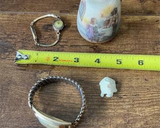 Bulova 10K Gold Filled Watches & Cavalier Scene Porcelain Pitcher (8/8)