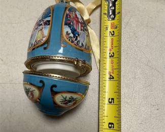 Mr. Christmas Blue Santa Musical Egg Ornament (4/4)
