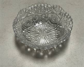 Clear Pressed Glass Bowl with Star and Fan Motifs (2/5)