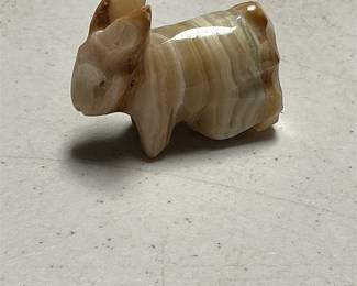Carved Banded Onyx Stone Rabbit Figurine (2/5)
