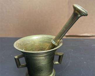 Brass Mortar and Pestle with Square Handles (3/6)