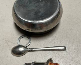 Selandia 449 Stainless Bowl, Spoon & Bottle Pourer (3/6)