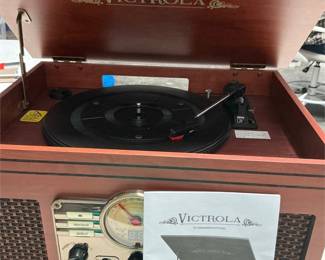 Victrola VTA-200B 6-in-1 Bluetooth Music Center (3/7)