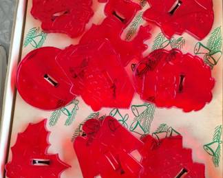 1950s PLASTIC COOKIE CUTTERS