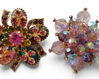 RHINESTONE AND FACETED GLASS BROOCHES