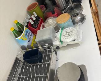 Coffee Makers And Kitchen Accessories
