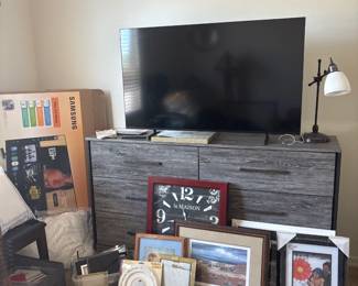 Television Clock And Picture Frames