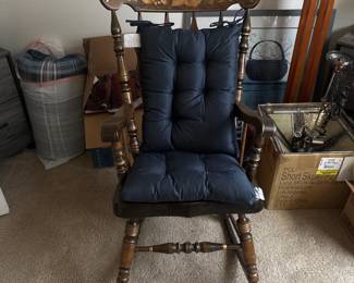 Rocking Chair With Seat Cushion
