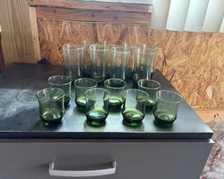 Green glass set