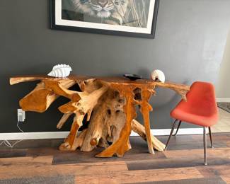 Beautiful Large Live Edge Table/Mid Cent . chair