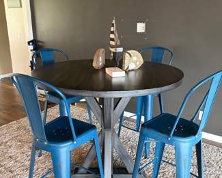 Tall Bar table set