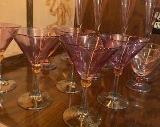 gorgeous vintage glassware -- must see in person (maybe I should keep these?)