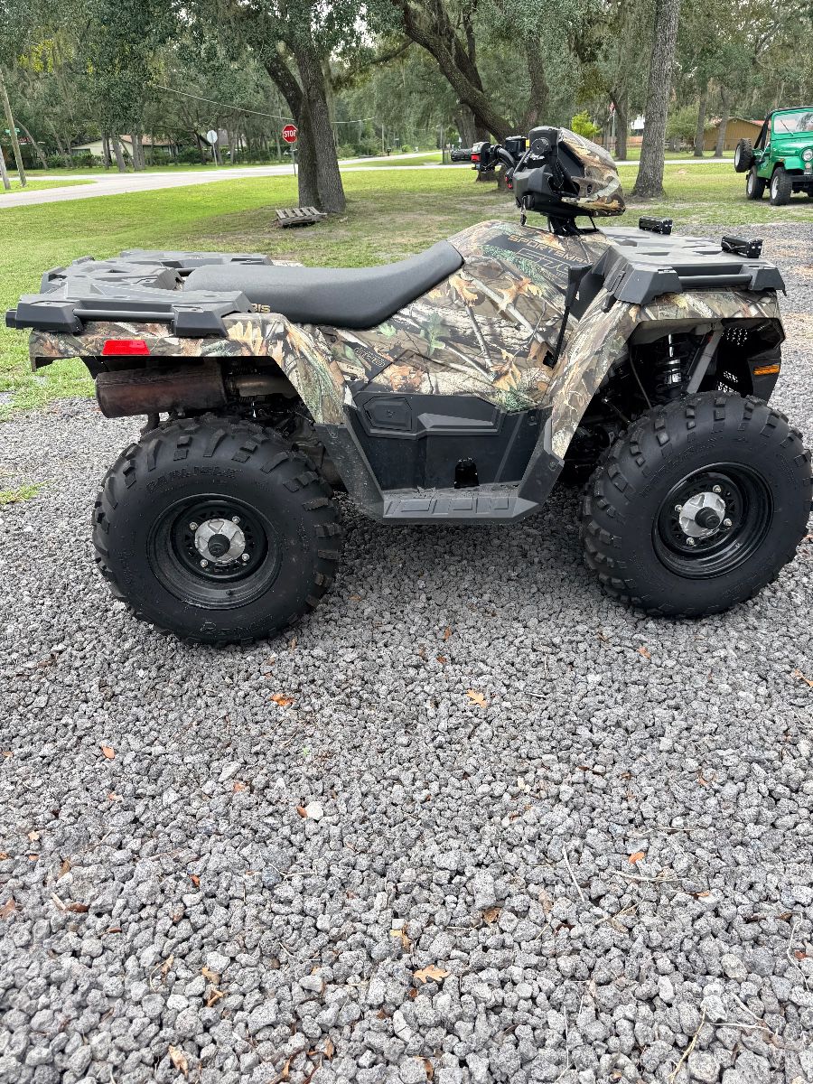 2019 Polaris $6200 —ONLY 46 hours 