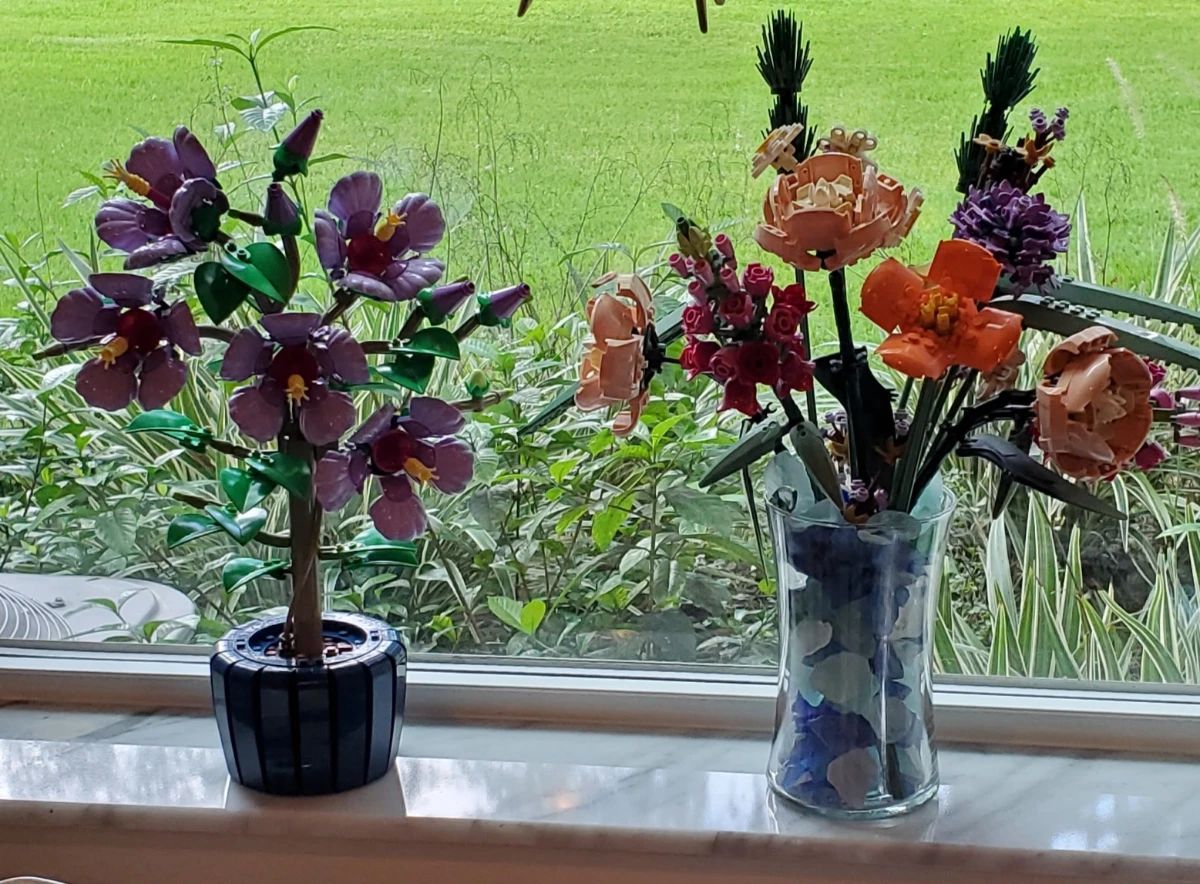 Lego Flowers!
