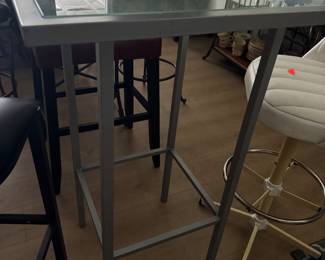 Pub table 