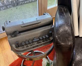 Perkins Brailler Manual Braille Typewriter, Gray Hammered Finish
