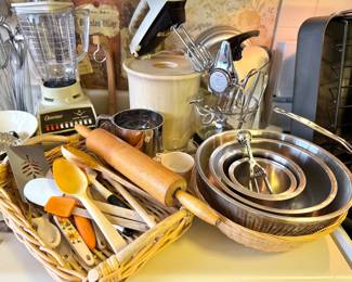 Osterizer Blender, Sunbeam Mixmaster Hand Mixer, Stainless Steel Mixing Bowls & Assorted Kitchen Utensils