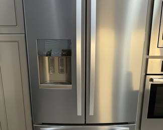Whirlpool French Door Refrigerator with External Water and Ice Dispenser
