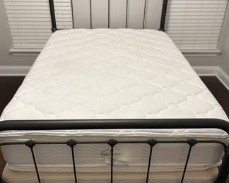 Vintage-Style Full Size Black Metal Spindle Bed Frame