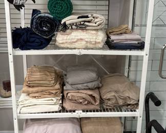Bed Sheets and Sheet Set/Linens