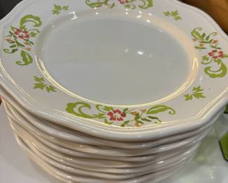 Better Homes and Gardens Citrus Blossoms Dinner Plates