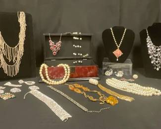 Baubles Pearls Jewelry