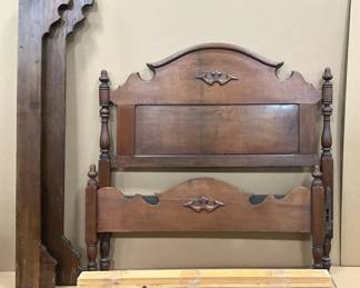 Victorian Cottage Style Bed Frame Set