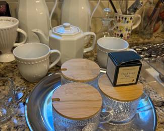 Tea mugs and strainers