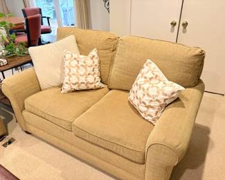 2-cushion loveseat by Lexington that matches the couch 