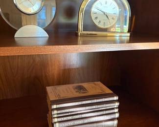 Mantle clocks and primary reader collection
