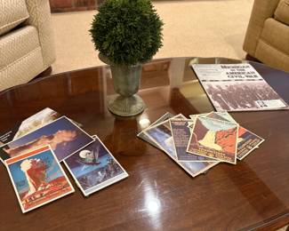 Antoher view of the oval coffee table