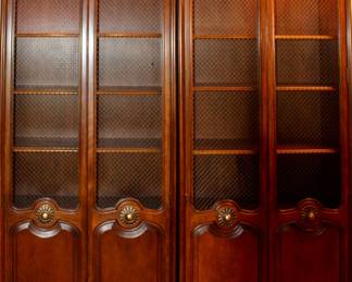 Fabulous lighted display cabinets