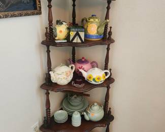 Many Teapotss, Vintage Teaset