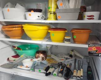 Vintage Tupperware and Kitchenware 