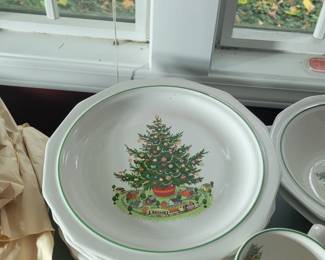 Vintage Pfalzgraf Christmas dishes