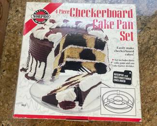 Norpro Checkerboard Cake Pan Set