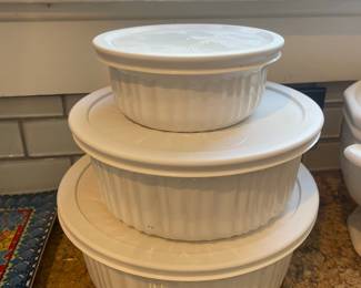 CorningWare French White Ramekins with Lids