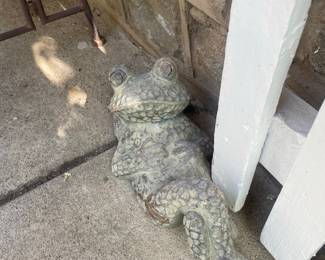 Vintage Cast Stone Garden Frog Statue