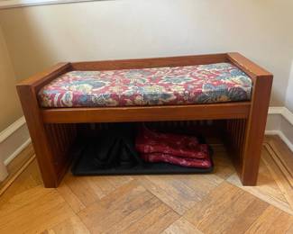 Vintage Mission Style Spindle Bench
